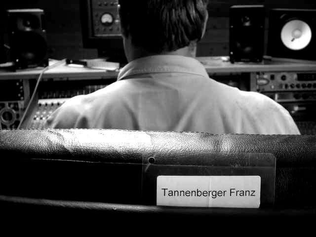 f_studio0306_franz1.jpg