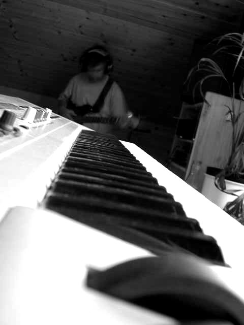 f_studio0306_nelli1.jpg