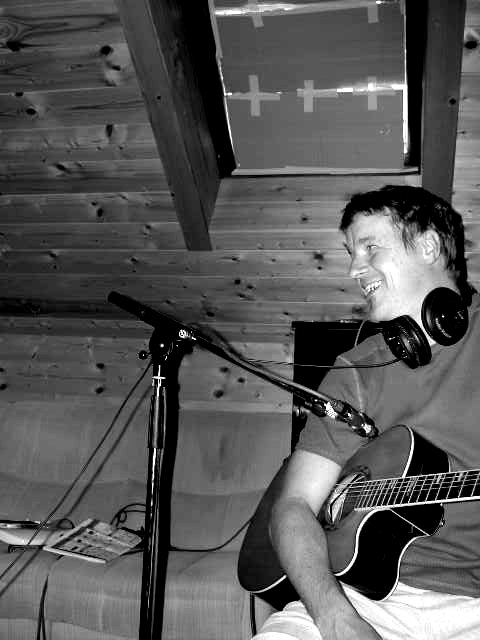 f_studio0306_reini1.jpg